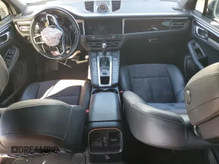 2019 Porsche Macan with VIN WP1AA2A59KLB08608, listed as a Copart auction lot 88345665 with Not provided miles and Salvage title. Bid and sale history available at DreamBid. Image 8.