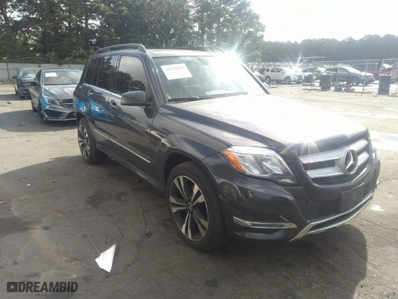 2014 Mercedes-Benz GLK-Class GLK 350 with VIN WDCGG8JB9EG328003, listed as a IAAI auction lot 31426005 with NaN miles. Bid and sale history available at carsss.com. Image 1.