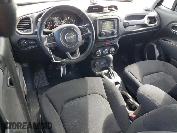 2017 Jeep Renegade Latitude with VIN ZACCJBBB7HPG57002, listed as a Copart auction lot 58260455 with 117,053 mi miles and Salvage title. Bid and sale history available at DreamBid. Image 8.