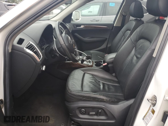 2010 Audi Q5 Premium Plus z VIN WA1LKAFPXAA020442, wystawiony jako Copart lot #62762045 z przebiegiem 136 816 mil mil oraz Szkoda całkowita • Salvage title. Historia ofert i sprzedaży dostępna na DreamBid. Obrazek 7.