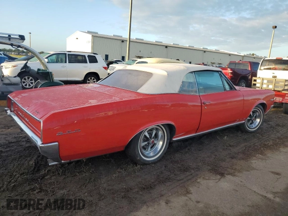 1966 Pontiac GTO z VIN 235676P261739, wystawiony jako Copart lot #75633424 z przebiegiem 23 103 mil mil oraz Szkoda całkowita • Salvage title. Historia ofert i sprzedaży dostępna na DreamBid. Obrazek 3.