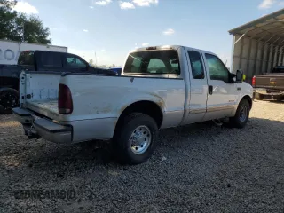 2001 Ford Super Duty F-250 XL with VIN 1FTNX20F61EC17526, listed as a Copart auction lot 74833684 with 129,373 mi miles and Non Repairable. Bid and sale history available at carsss.com. Image 3.