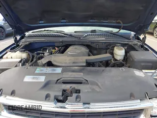 2005 Chevrolet Tahoe LT with VIN 1GNEK13T65J245762, listed as a IAAI auction lot 42796550 with 258,285 mi miles and . Bid and sale history available at DreamBid. Image 10.