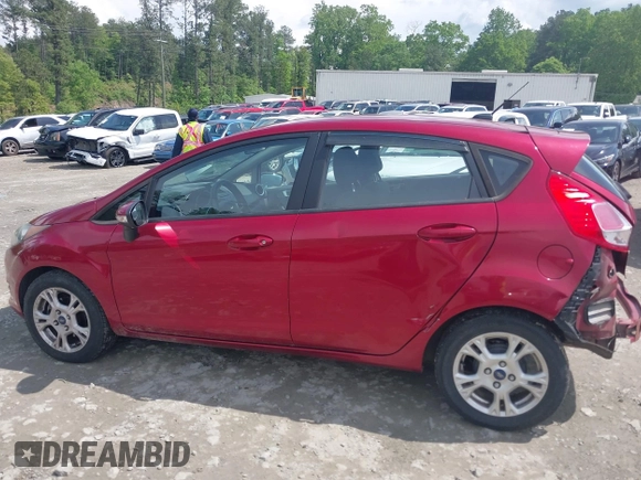 2016 Ford Fiesta SE z VIN 3FADP4EJ4GM178707, wystawiony jako IAAI lot #42095480 z przebiegiem 96 454 mil mil oraz . Historia ofert i sprzedaży dostępna na DreamBid. Obrazek 14.