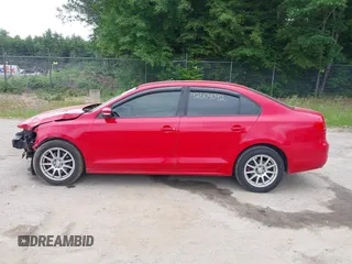 2012 Volkswagen Jetta SE z VIN 3VWDP7AJ7CM421953, wystawiony jako IAAI lot #42504092 z przebiegiem 105 027 mil mil oraz . Historia ofert i sprzedaży dostępna na DreamBid. Obrazek 13.