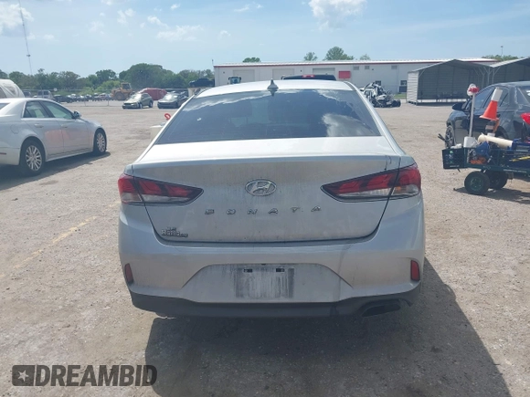 2019 Hyundai Sonata SE with VIN 5NPE24AF6KH746694, listed as a IAAI auction lot 41957791 with 80,851 mi miles and . Bid and sale history available at DreamBid. Image 16.