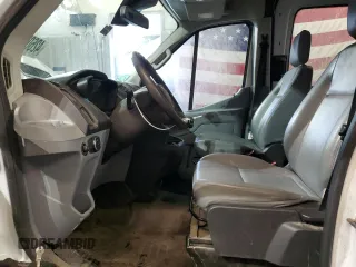 2018 Ford Transit with VIN 1FTYR1CM3JKA93793, listed as a Copart auction lot 42607275 with 125,241 mi miles and Salvage Title. Bid and sale history available at DreamBid. Image 7.