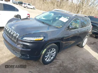 2016 Jeep Cherokee Latitude with VIN 1C4PJMCS7GW246423, listed as a IAAI auction lot 41805421 with 60,880 mi miles and . Bid and sale history available at carsss.com. Image 2.