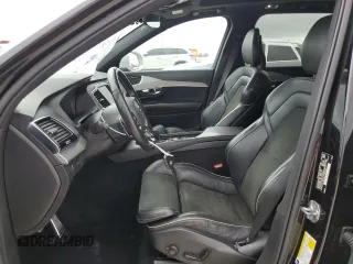 2017 Volvo XC90 with VIN YV4102XM4H1147790, listed as a Copart auction lot 83623954 with 111,034 mi miles and Salvage Title. Bid and sale history available at DreamBid. Image 7.