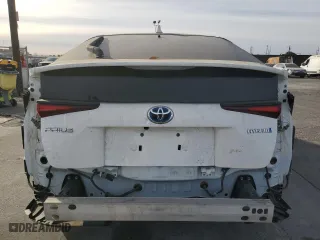 2021 Toyota Prius L Eco with VIN JTDKAMFU6M3148164, listed as a Copart auction lot 41749225 with 83,413 mi miles and Salvage Title. Bid and sale history available at carsss.com. Image 6.