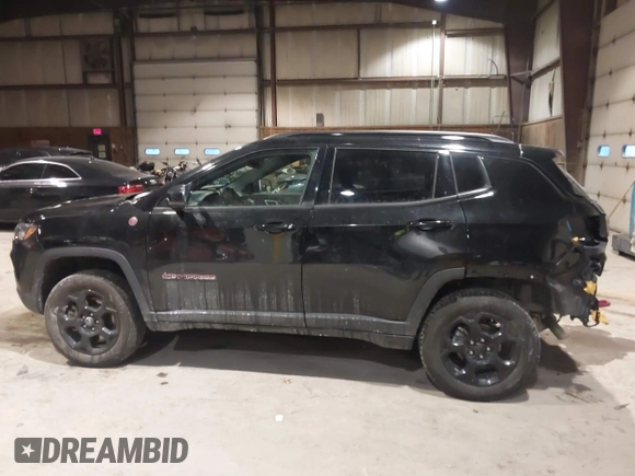 2023 Jeep Compass Trailhawk z VIN 3C4NJDDN5PT552364, wystawiony jako IAAI lot #41405314 z przebiegiem 20 823 mil mil oraz . Historia ofert i sprzedaży dostępna na DreamBid. Obrazek 15.