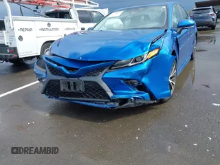 2019 Toyota Camry LE z VIN 4T1B11HK1KU282870, wystawiony jako IAAI lot #41799625 z przebiegiem 63 977 mil mil oraz . Historia ofert i sprzedaży dostępna na DreamBid. Obrazek 6.