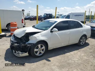 2010 Volkswagen Jetta Limited Edition с VIN 3VWAZ7AJ5AM116445, выставлен на аукционе Copart как лот 55918355 с пробегом 155 659 миль миль и Чистый • Clean title. История ставок и продаж доступна на DreamBid. Изображение 1.
