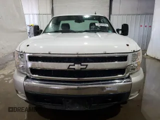 2008 Chevrolet Silverado 1500 Work Truck with VIN 1GCEK14C18Z103431, listed as a Copart auction lot 70620324 with 150,579 mi miles and Salvage Title. Bid and sale history available at carsss.com. Image 5.