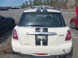 2012 MINI Hardtop with VIN WMWSU3C53CT185697, listed as a IAAI auction lot 41761981 with 201,335 mi miles and . Bid and sale history available at DreamBid. Image 16.