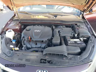 2013 Kia Optima LX with VIN 5XXGM4A71DG124725, listed as a IAAI auction lot 42041768 with 184,181 mi miles and . Bid and sale history available at carsss.com. Image 10.
