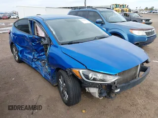 2018 Hyundai Elantra SEL with VIN 5NPD84LF9JH380476, listed as a IAAI auction lot 41800483 with 60,289 mi miles. Bid and sale history available at carsss.com. Image 1.