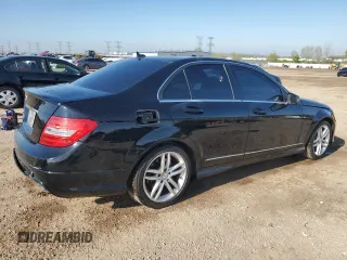 2013 Mercedes-Benz C 300 Sport с VIN WDDGF8AB1DG073490, выставлен на аукционе Copart как лот 54422695 с пробегом 99 047 миль миль и Списание • Salvage title. История ставок и продаж доступна на DreamBid. Изображение 3.