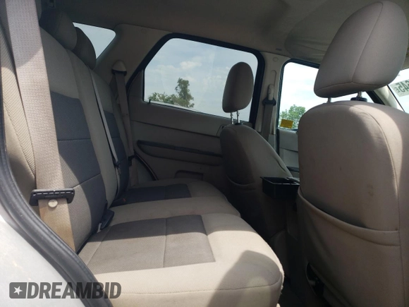2008 Ford Escape XLT with VIN 1FMCU93128KA16982, listed as a Copart auction lot 58674645 with 214,331 mi miles and Salvage title. Bid and sale history available at DreamBid. Image 11.