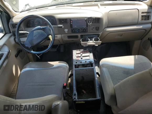 2004 Ford F-250 XL с VIN 1FTNX20L94EB65979, выставлен на аукционе Copart как лот 57833135 с пробегом 231 436 миль миль и Чистый • Clean title. История ставок и продаж доступна на DreamBid. Изображение 8.