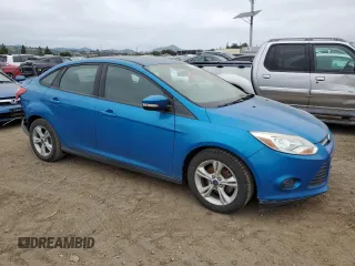 2014 Ford Focus SE with VIN 1FADP3F20EL414172, listed as a Copart auction lot 52580435 with 159,088 mi miles and Salvage Title. Bid and sale history available at carsss.com. Image 4.