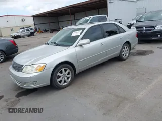 2001 Toyota Avalon XL with VIN 4T1BF28B11U183312, listed as a IAAI auction lot 42185284 with 319,027 mi miles and . Bid and sale history available at DreamBid. Image 17.