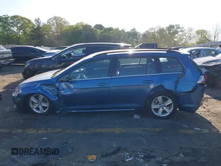 2015 Volkswagen Golf SportWagen TDI SE with VIN 3VWCA7AUXFM517359, listed as a IAAI auction lot 41987425 with 146,708 mi miles. Bid and sale history available at carsss.com. Image 13.