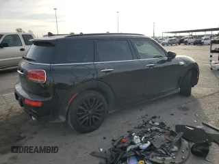 2020 MINI Clubman Cooper S with VIN WMWXJ1C03L2L67526, listed as a Copart auction lot 83370454 with 32,927 mi miles and Salvage Title. Bid and sale history available at carsss.com. Image 3.