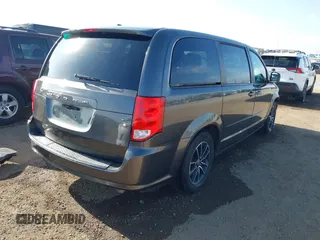 2016 Dodge Grand Caravan SE with VIN 2C4RDGBG9GR258788, listed as a IAAI auction lot 42041562 with 88,004 mi miles and . Bid and sale history available at DreamBid. Image 4.