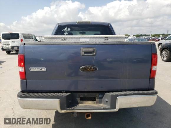 2006 Ford F-150 XLT with VIN 1FTRW12W36KB16433, listed as a Copart auction lot 54391085 with 238,604 mi miles and Clean Title. Bid and sale history available at carsss.com. Image 6.