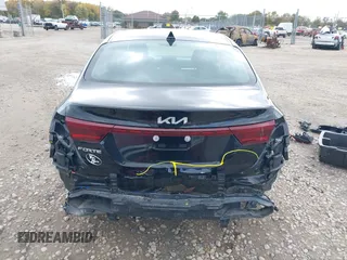 2023 Kia Forte LXS with VIN 3KPF24AD3PE549805, listed as a IAAI auction lot 40584731 with 15,379 mi miles. Bid and sale history available at carsss.com. Image 6.