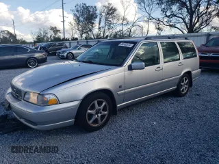 2000 Volvo V70 с VIN YV1LW56D5Y2674870, выставлен на аукционе Copart как лот 85553374 с пробегом 167 876 миль миль и Списание • Salvage title. История ставок и продаж доступна на DreamBid. Изображение 1.