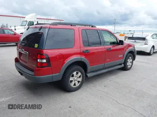 2006 Ford Explorer XLT с VIN 1FMEU73EX6UB53623, выставлен на аукционе IAAI как лот 42451173 с пробегом 239 057 миль миль и . История ставок и продаж доступна на DreamBid. Изображение 4.
