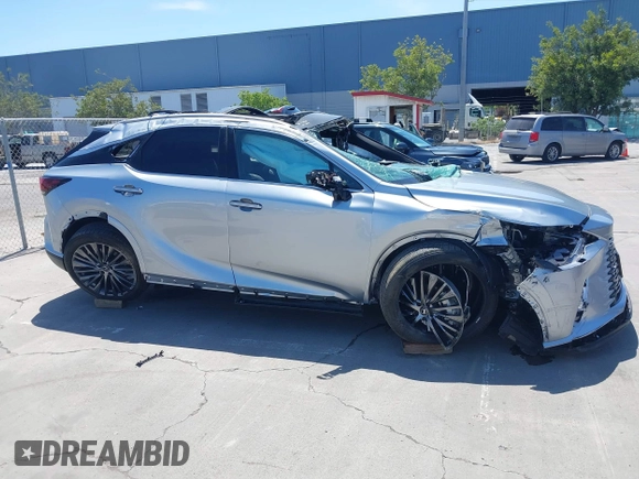 2024 Lexus RX 350h с VIN 2T2BBMCA7RC048589, выставлен на аукционе IAAI как лот 42141636 с пробегом 6 405 миль миль и . История ставок и продаж доступна на DreamBid. Изображение 14.