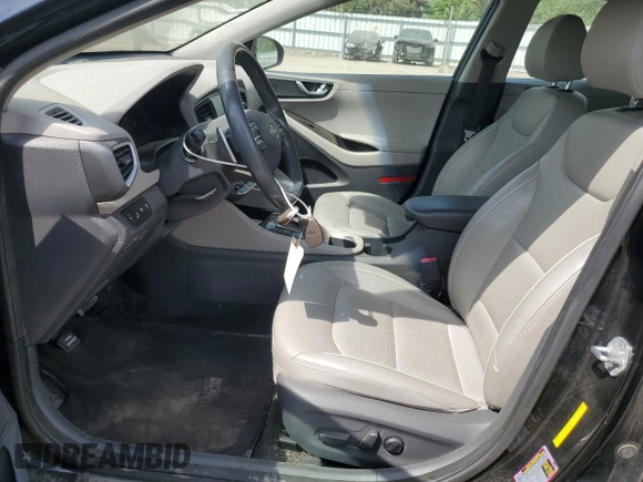 2019 Hyundai Ioniq Limited с VIN KMHC05LC8KU115422, выставлен на аукционе Copart как лот 56917835 с пробегом 50 531 миль миль и Списание • Salvage title. История ставок и продаж доступна на DreamBid. Изображение 7.