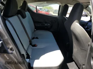 2018 Toyota Prius One z VIN JTDKDTB33J1603378, wystawiony jako Copart lot #53916415 z przebiegiem 82 219 mil mil oraz Szkoda całkowita • Salvage title. Historia ofert i sprzedaży dostępna na DreamBid. Obrazek 10.