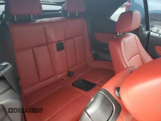 2013 BMW 1 Series 135i с VIN WBAUN7C51DVM26952, выставлен на аукционе Copart как лот 55619975 с пробегом 102 902 миль миль и Списание • Salvage title. История ставок и продаж доступна на DreamBid. Изображение 10.