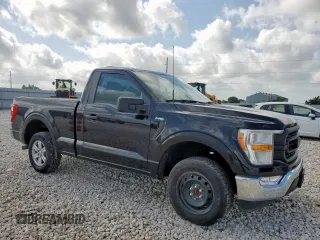 2022 Ford F-150 XL with VIN 1FTMF1C59NKF26135, listed as a Copart auction lot 60034745 with 57,430 mi miles and Salvage title. Bid and sale history available at DreamBid. Image 4.