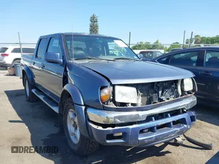 2000 Nissan Frontier XE with VIN 1N6ED27T0YC352640, listed as a IAAI auction lot 42180453 with Not provided miles and . Bid and sale history available at DreamBid. Image 1.