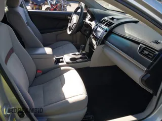 2012 Toyota Camry L with VIN 4T4BF1FK4CR160872, listed as a IAAI auction lot 41125175 with 98,383 mi miles. Bid and sale history available at carsss.com. Image 5.