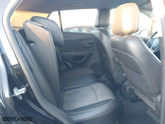2019 Chevrolet Trax LT with VIN KL7CJPSB2KB897313, listed as a IAAI auction lot 41386111 with 83,355 mi miles. Bid and sale history available at carsss.com. Image 8.