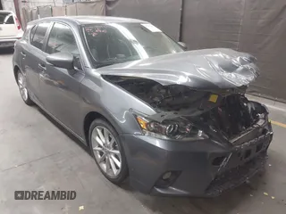 2014 Lexus CT 200h z VIN JTHKD5BHXE2196696, wystawiony jako IAAI lot #42205282 z przebiegiem 113 924 mil mil oraz . Historia ofert i sprzedaży dostępna na DreamBid. Obrazek 1.
