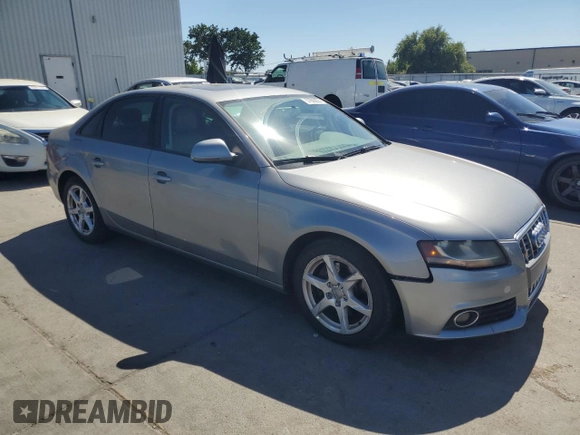 2009 Audi A4 Premium z VIN WAUJF78K29N046475, wystawiony jako Copart lot #57906825 z przebiegiem 152 566 mil mil oraz Szkoda całkowita • Salvage title. Historia ofert i sprzedaży dostępna na DreamBid. Obrazek 4.