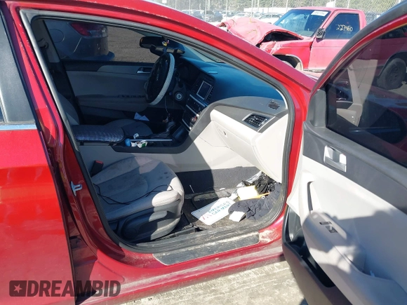 2016 Hyundai Sonata SE with VIN 5NPE24AF3GH419614, listed as a IAAI auction lot 38631601 with 109,157 mi miles and . Bid and sale history available at carsss.com. Image 5.