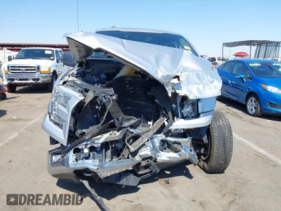 2015 Ford F-150 XLT with VIN 1FTEW1EP7FFA39710, listed as a IAAI auction lot 40438696 with 87,922 mi miles. Bid and sale history available at carsss.com. Image 6.