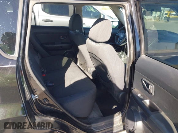 2011 Kia Soul + with VIN KNDJT2A21B7709831, listed as a IAAI auction lot 41685806 with 117,498 mi miles. Bid and sale history available at carsss.com. Image 8.