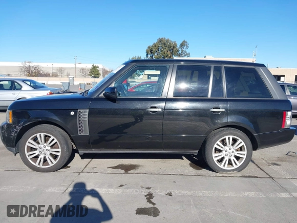 2011 Land Rover Range Rover HSE Lux с VIN SALMF1D48BA329831, выставлен на аукционе IAAI как лот 41295277 с пробегом 126 340 миль миль и . История ставок и продаж доступна на DreamBid. Изображение 14.