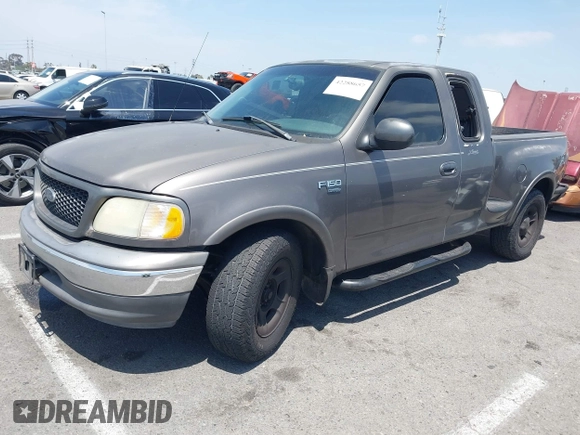 2002 Ford F-150 XL with VIN 1FTRX07L72KB42260, listed as a IAAI auction lot 42288657 with Not provided miles and . Bid and sale history available at DreamBid. Image 2.