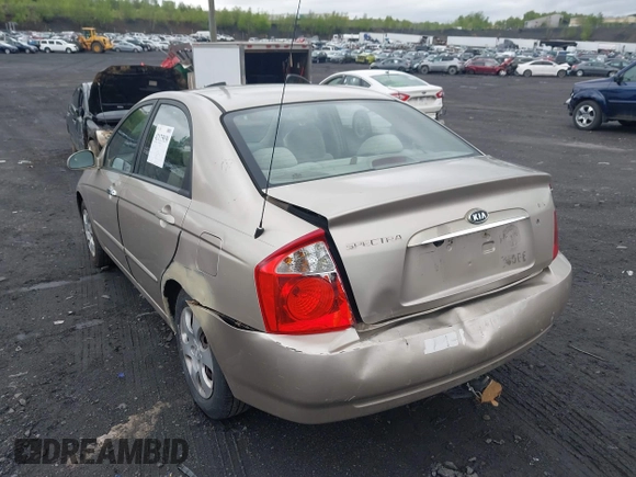 2006 Kia Spectra EX with VIN KNAFE121965337461, listed as a IAAI auction lot 42175939 with 229,723 mi miles. Bid and sale history available at carsss.com. Image 6.