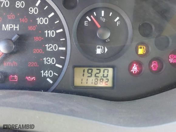 2005 Ford Focus S with VIN 1FAFP34N15W193279, listed as a IAAI auction lot 41802869 with 111,882 mi miles. Bid and sale history available at carsss.com. Image 7.